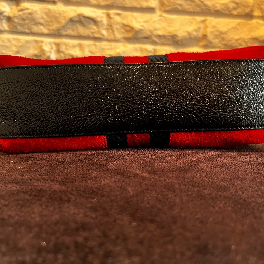 Gucci Vintage Red Suede – Small Ophidia Dome Crossbody Bag - Picture 6 of 17